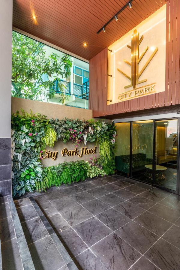 City Park Hotel Bangkok Pratunam By Pcl Buitenkant foto